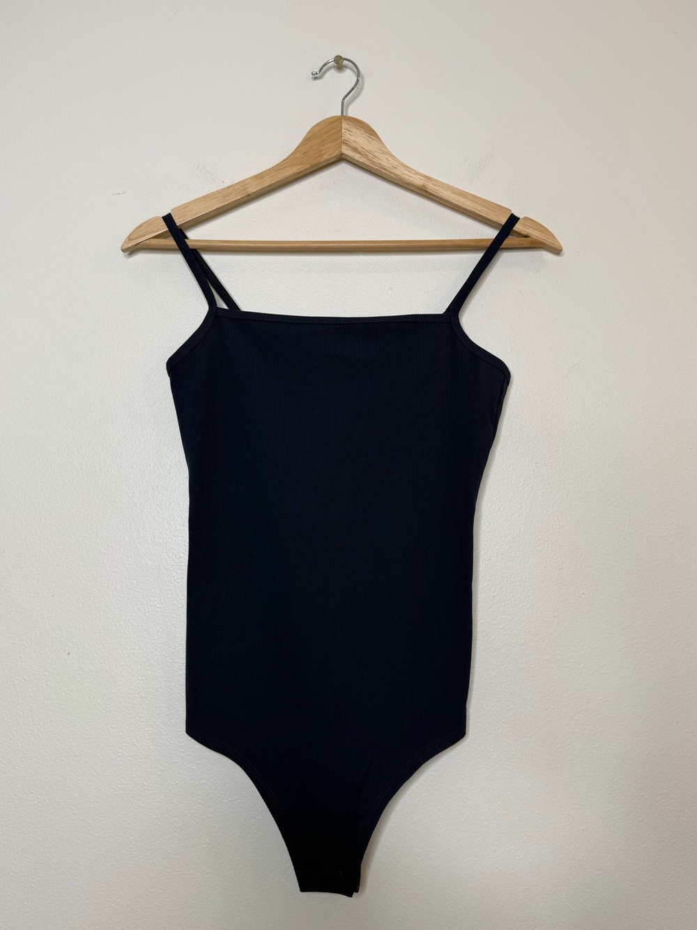 Spanx Ribbed Cami Bodysuit in navy stretch contour size small spaghetti strap